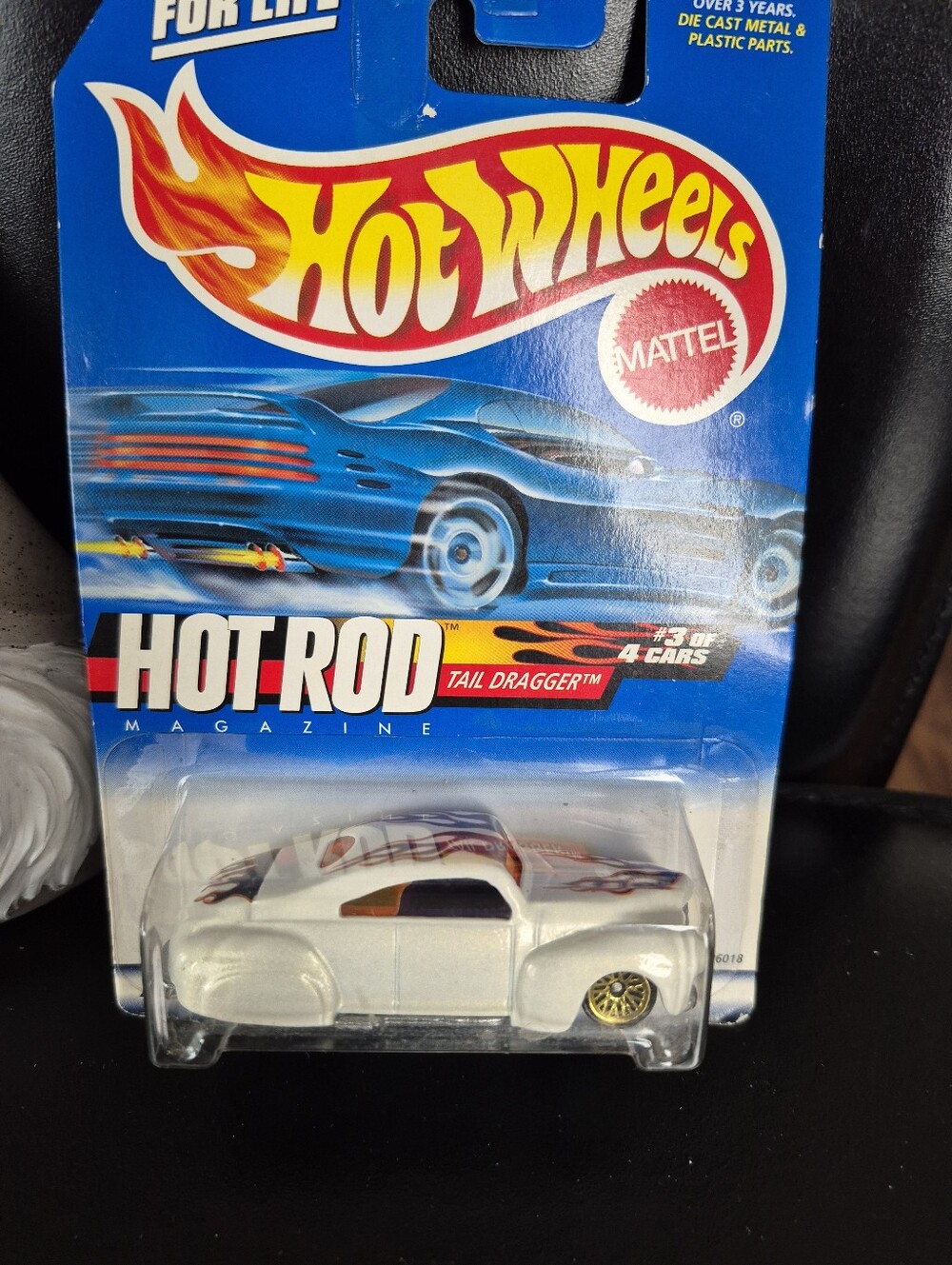 Mattel Hot Wheels White Hot Rod with Red Flames and Gold Wheels - Picture 2 of 4